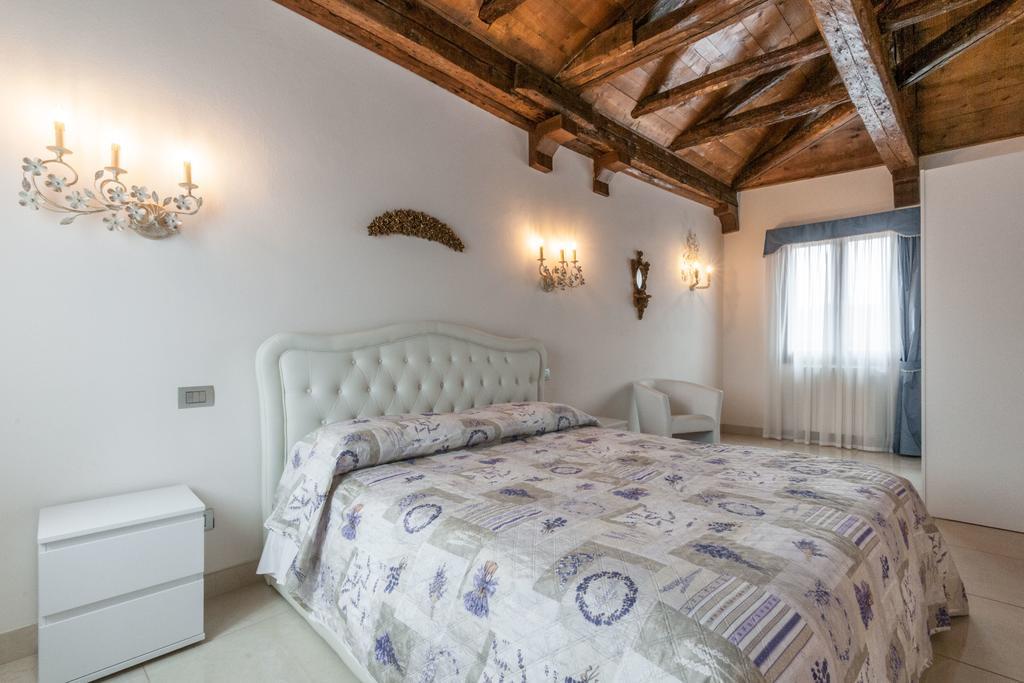 Ferienwohnung Palazzo Della Torre Venedig Exterior foto