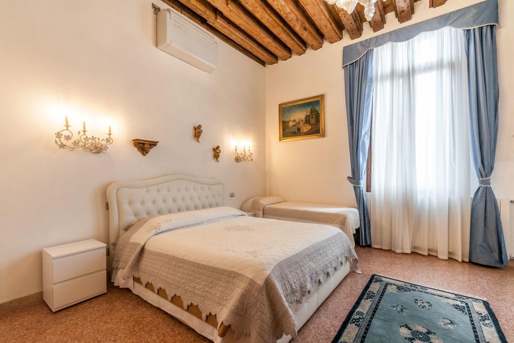 Ferienwohnung Palazzo Della Torre Venedig Exterior foto
