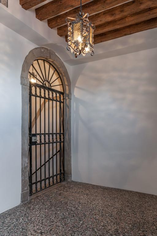 Ferienwohnung Palazzo Della Torre Venedig Exterior foto
