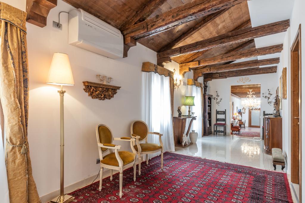Ferienwohnung Palazzo Della Torre Venedig Exterior foto